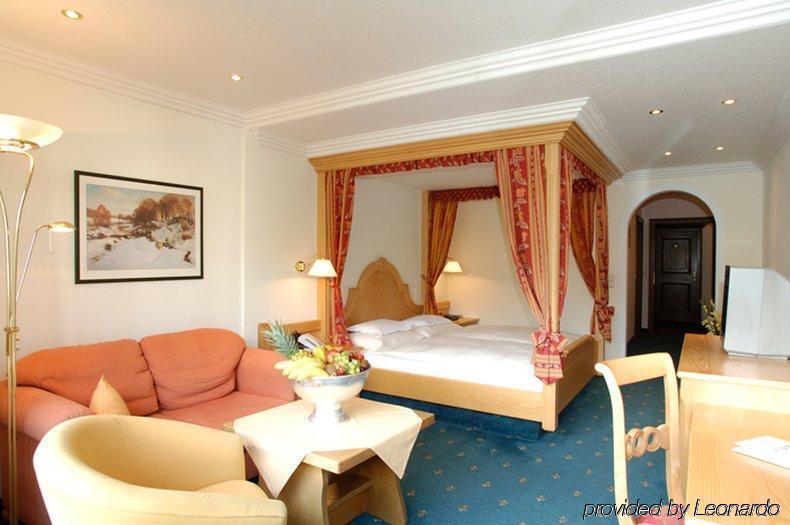Hotel "Zum Ritter" Tannheim Δωμάτιο φωτογραφία