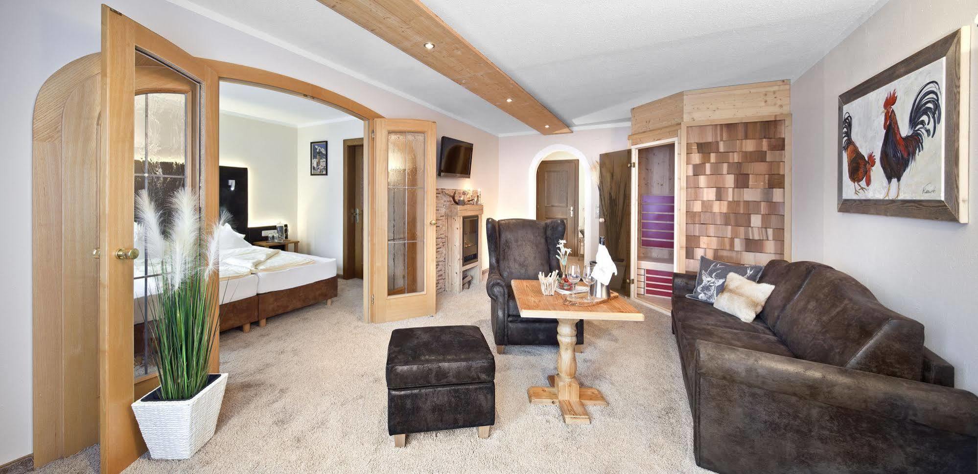 Hotel "Zum Ritter" Tannheim Εξωτερικό φωτογραφία